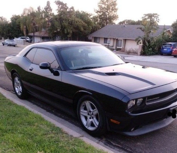 2012 Dodge Challenger 3rd Gen - Image 5 of 7