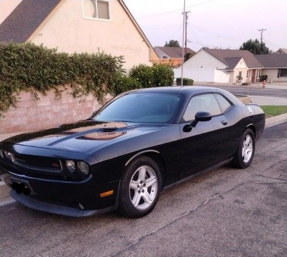 2012 Dodge Challenger 3rd Gen - Image 2 of 7