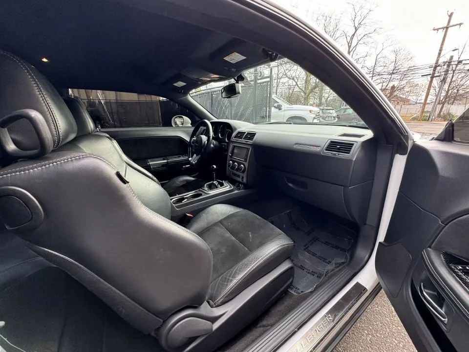 2012 Dodge Challenger 3rd Gen - Image 14 of 20