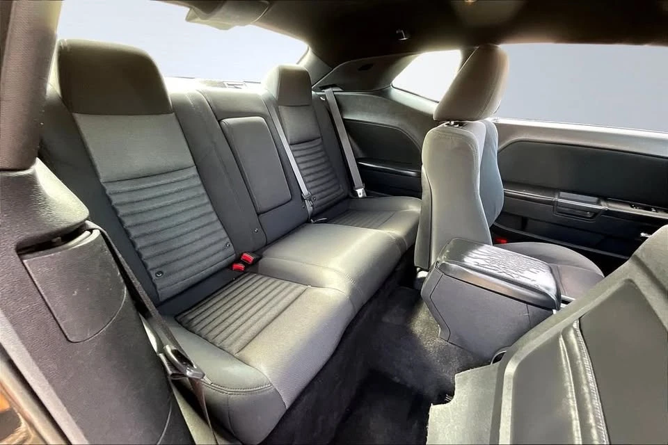 2012 Dodge Challenger 3rd Gen - Image 13 of 20