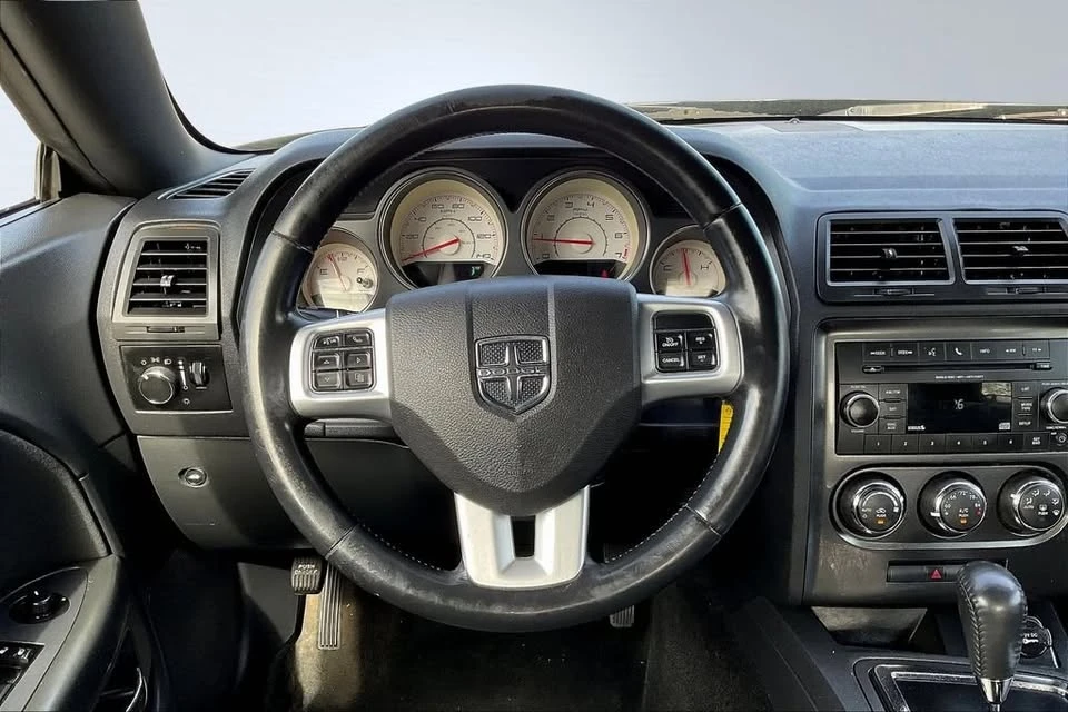 2012 Dodge Challenger 3rd Gen - Image 17 of 20