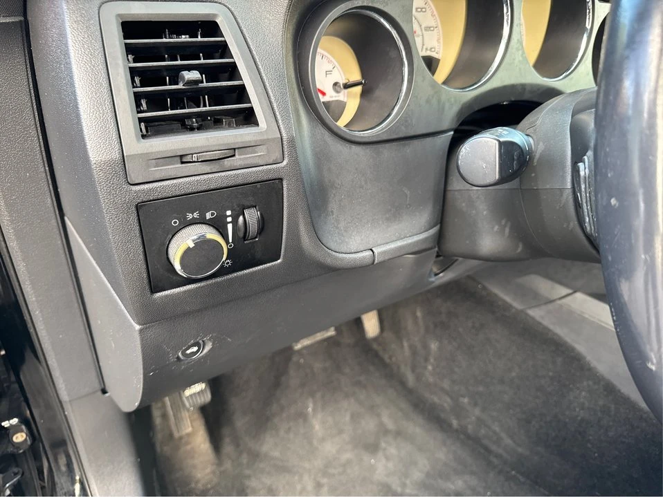 2012 Dodge Challenger 3rd Gen - Image 17 of 20