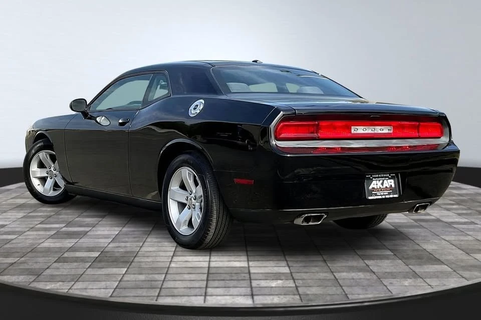 2012 Dodge Challenger 3rd Gen - Image 7 of 20