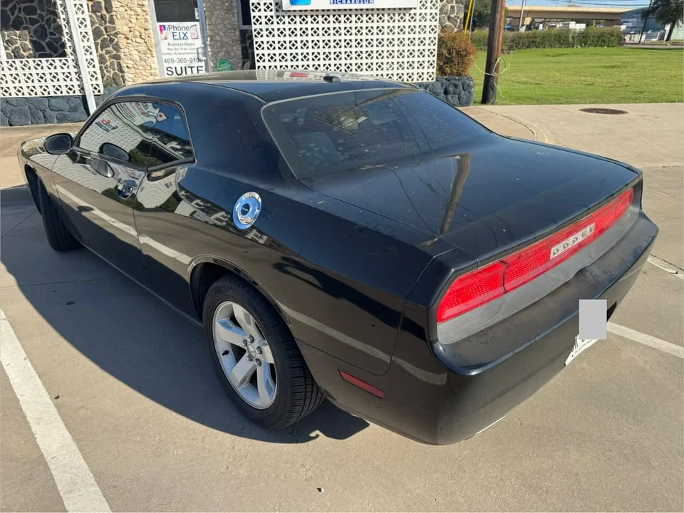 2012 Dodge Challenger - Image 3 of 9