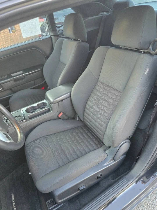2012 Dodge Challenger 3rd Gen - Image 8 of 9
