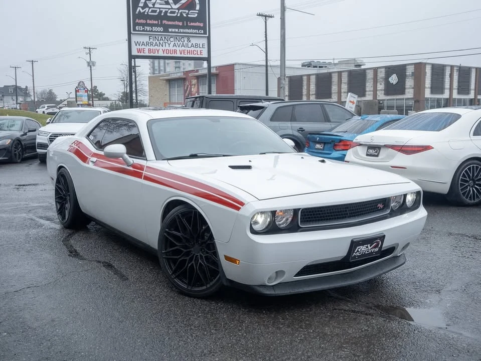2012 Dodge Challenger 3rd Gen - Image 5 of 19
