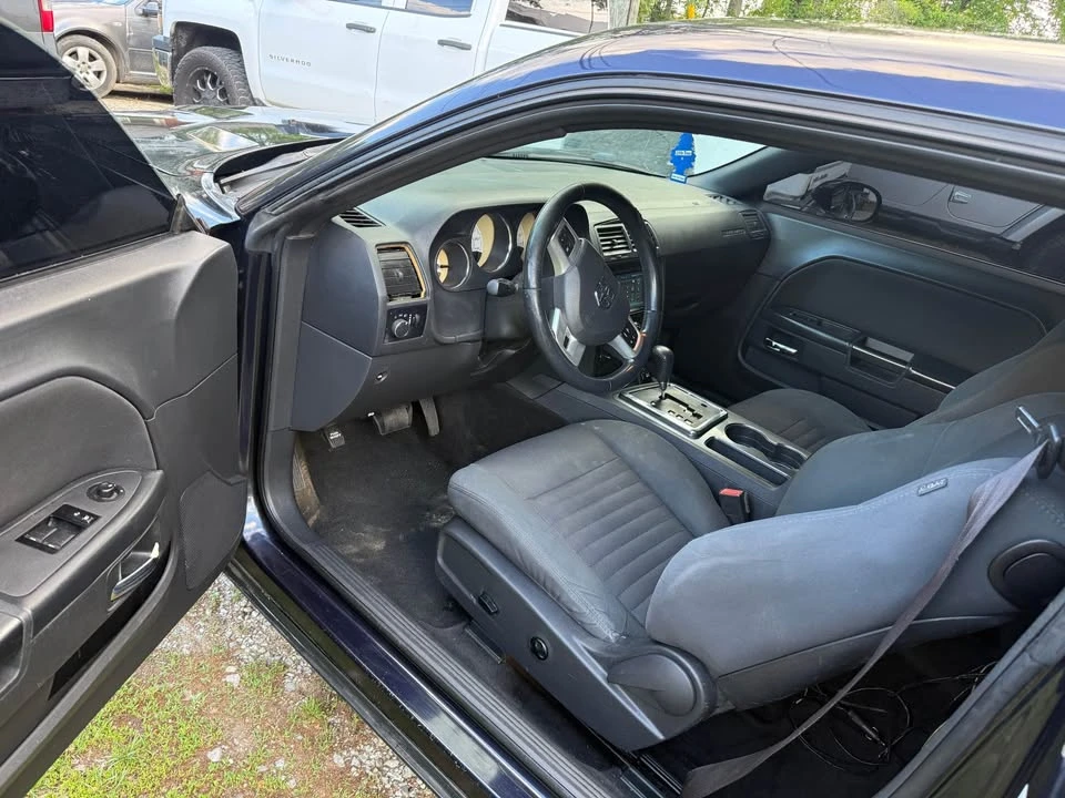 2012 Dodge Challenger 3rd Gen - Image 6 of 9