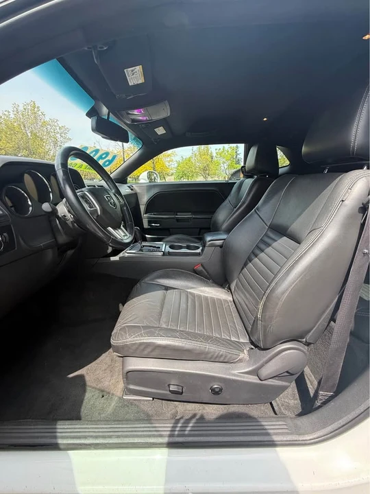 2012 Dodge Challenger 3rd Gen - Image 9 of 14