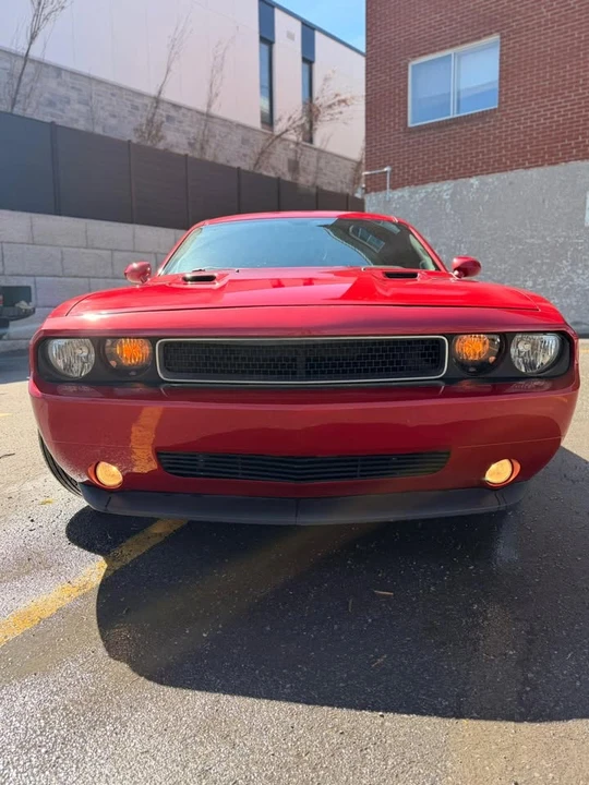2012 Dodge Challenger 3rd Gen - Image 5 of 9