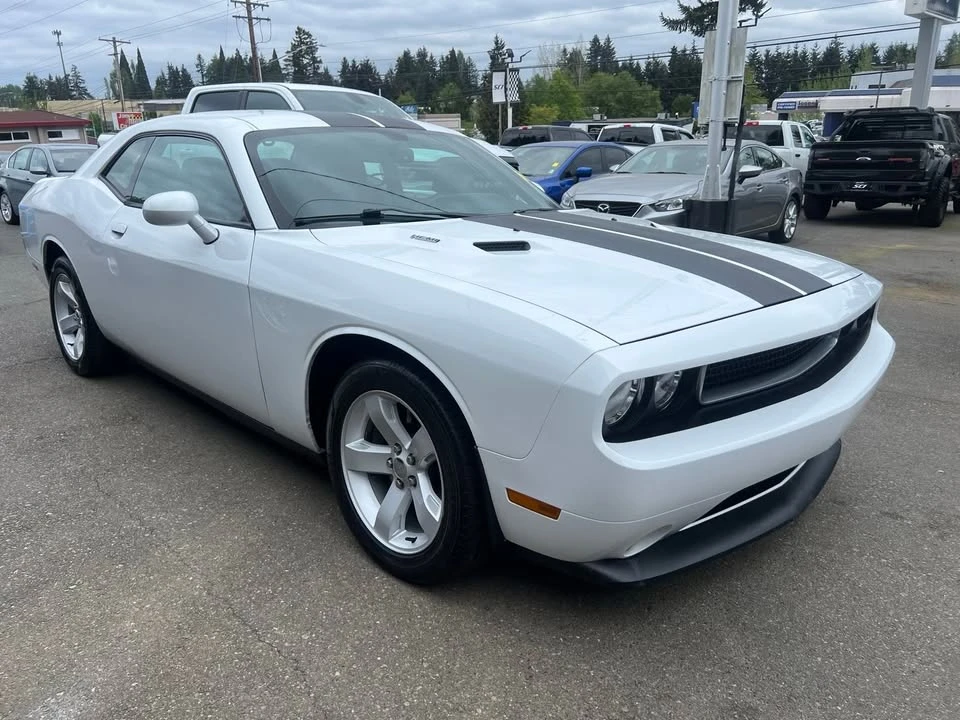 2012 Dodge Challenger 3rd Gen - Image 6 of 20