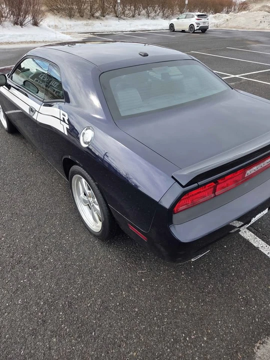 2012 Dodge Challenger 3rd Gen - Image 9 of 15