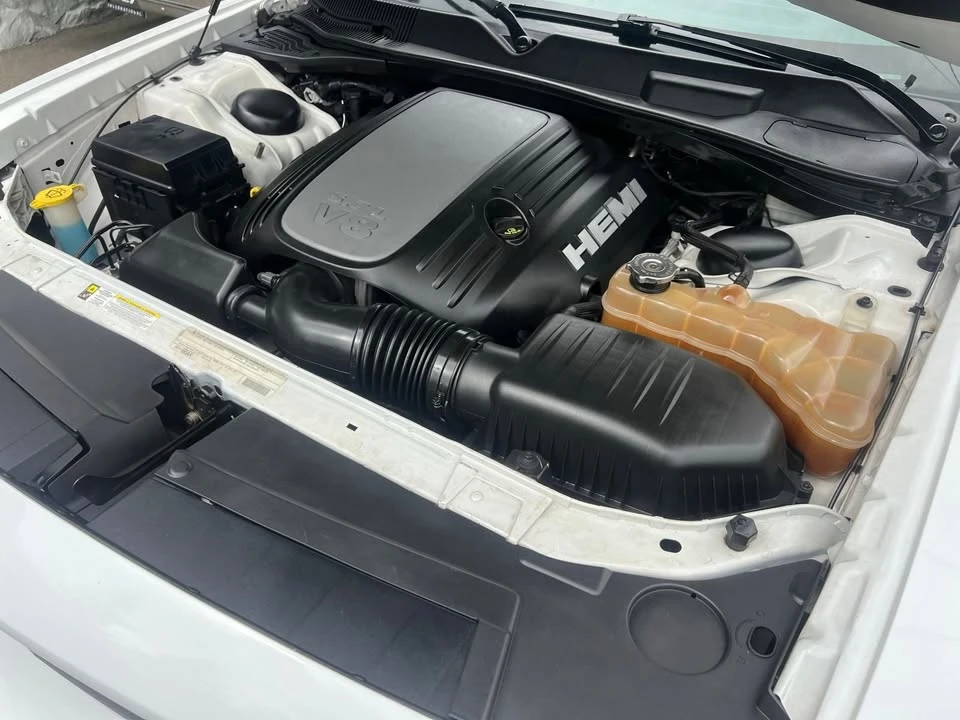 2012 Dodge Challenger 3rd Gen - Image 15 of 20
