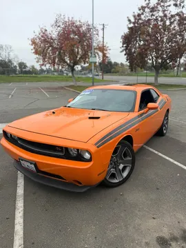 2012 Dodge Challenger 3rd Gen - Image 3 of 4