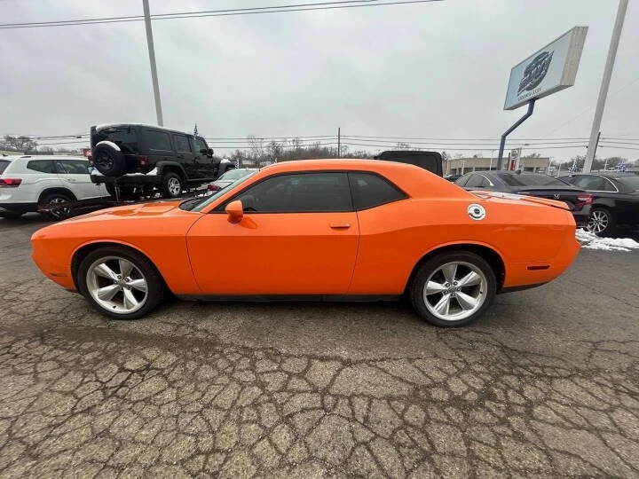 2012 Dodge Challenger 3rd Gen - Image 6 of 12