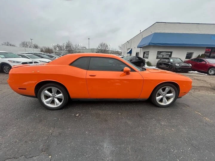 2012 Dodge Challenger 3rd Gen - Image 5 of 12
