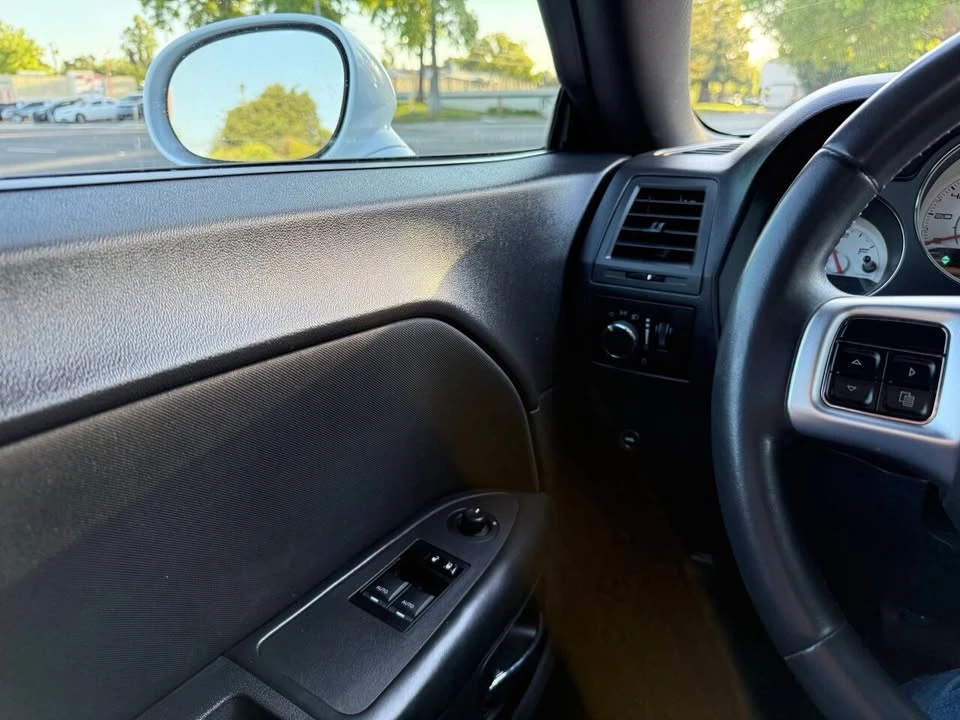 2012 Dodge Challenger 3rd Gen - Image 13 of 18