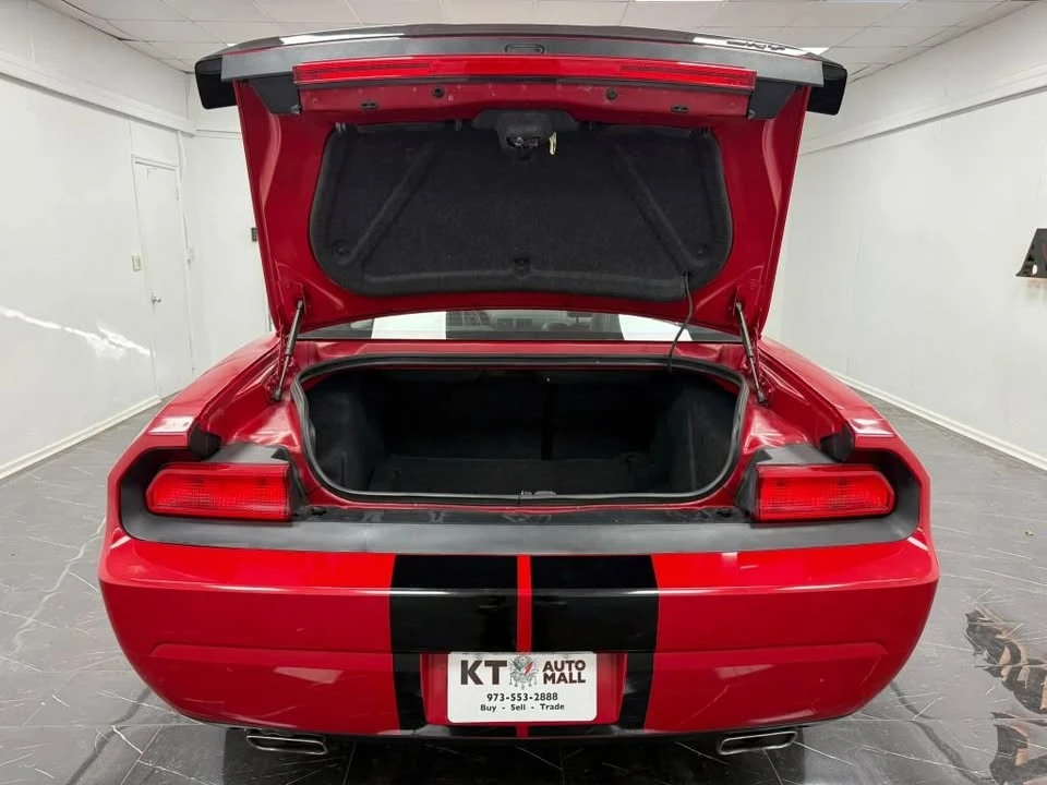 2012 Dodge Challenger 3rd Gen - Image 10 of 16