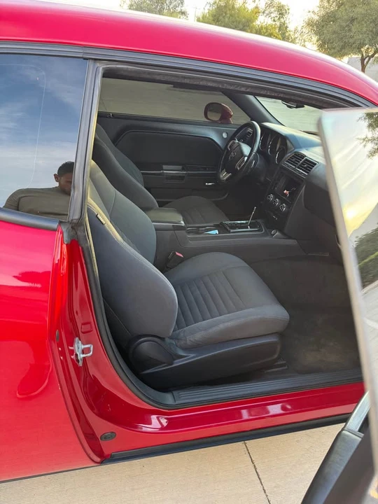 2012 Dodge Challenger 3rd Gen - Image 11 of 12