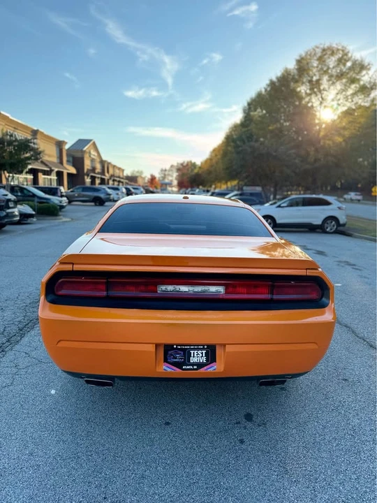 2012 Dodge Challenger 3rd Gen - Image 8 of 15