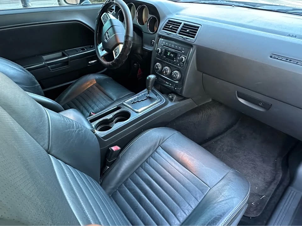 2012 Dodge Challenger 3rd Gen - Image 4 of 13