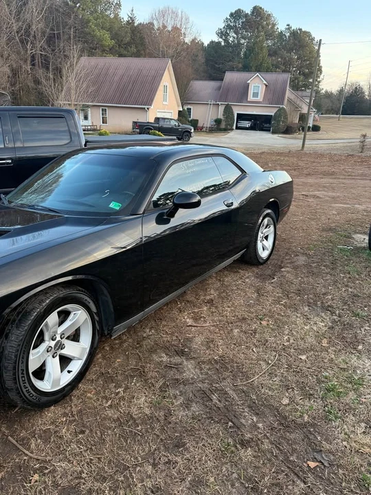 2012 Dodge Challenger 3rd Gen - Image 7 of 10