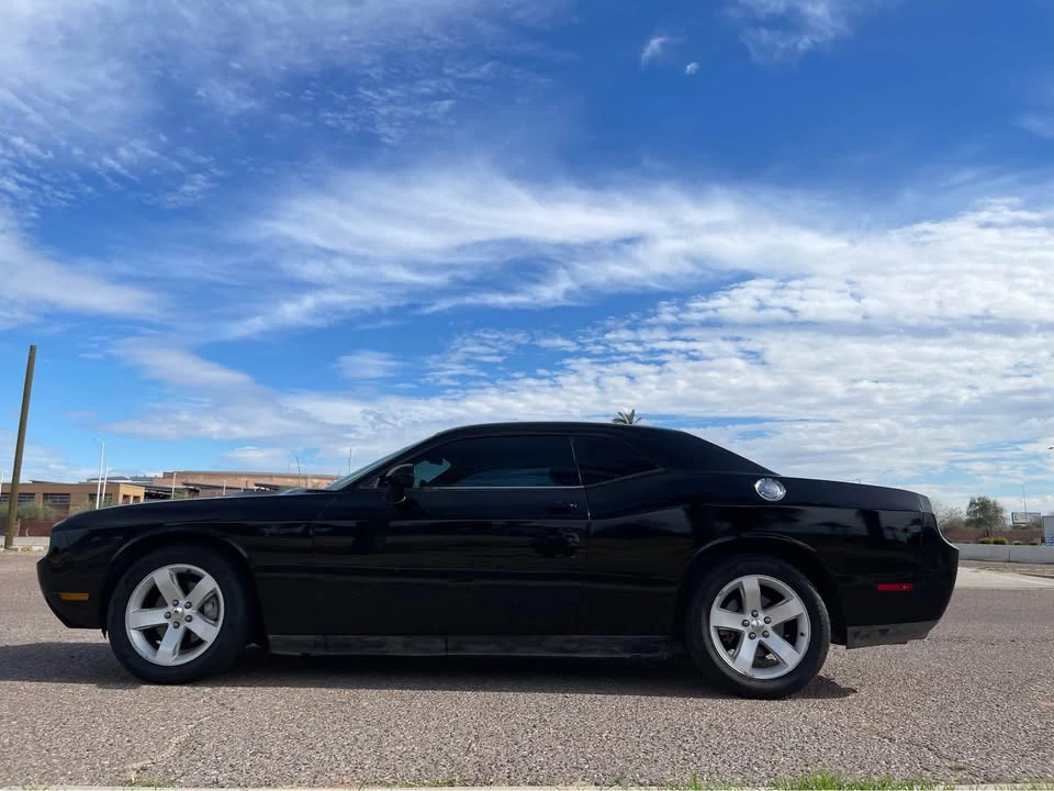 2012 Dodge Challenger 3rd Gen - Image 8 of 17