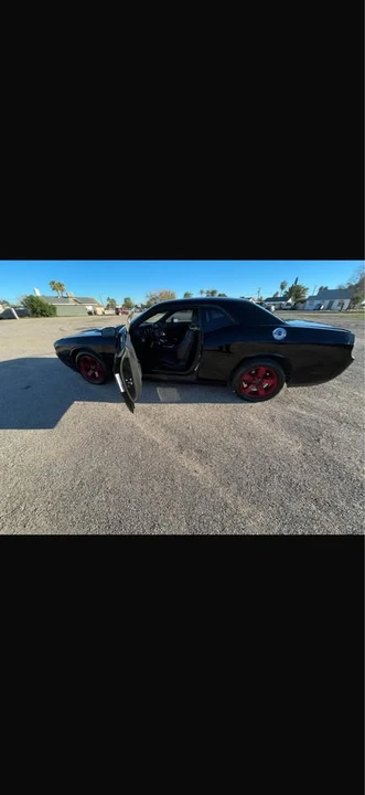2012 Dodge Challenger 3rd Gen - Image 10 of 11