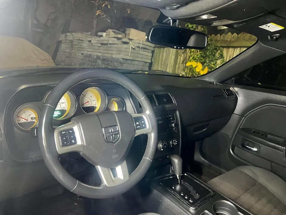 2012 Dodge Challenger 3rd Gen - Image 8 of 12