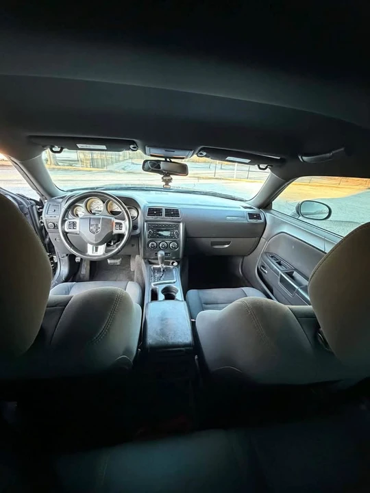 2012 Dodge Challenger 3rd Gen - Image 7 of 8