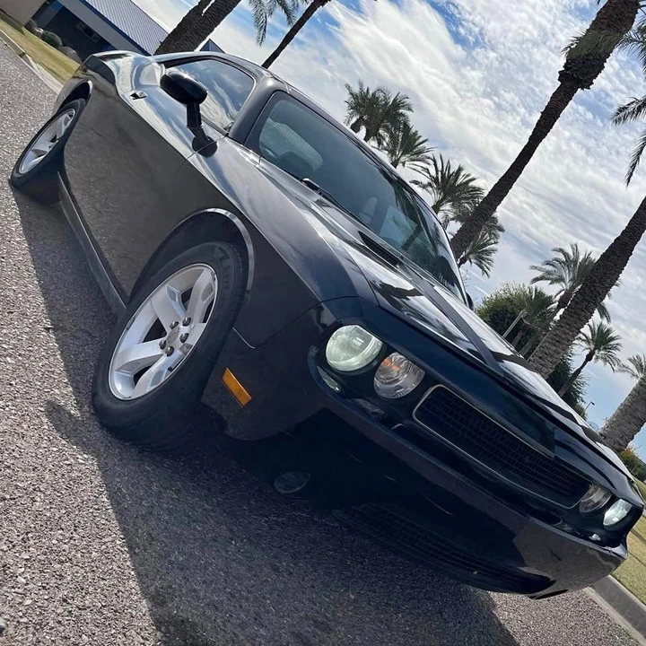 2012 Dodge Challenger 3rd Gen - Image 2 of 17