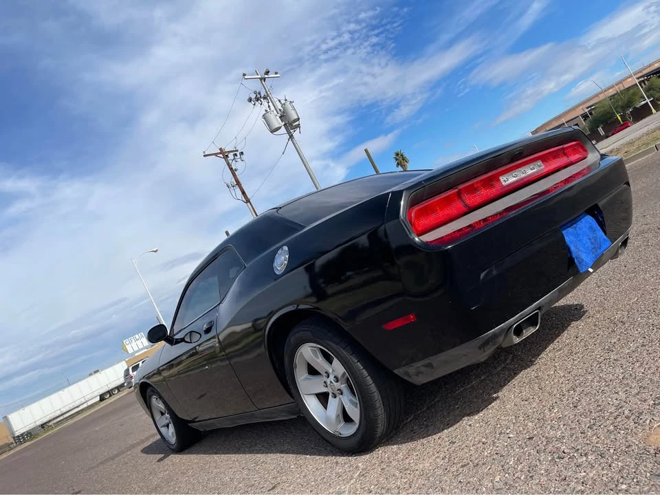 2012 Dodge Challenger 3rd Gen - Image 5 of 17