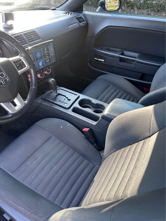2012 Dodge Challenger 3rd Gen - Image 10 of 14