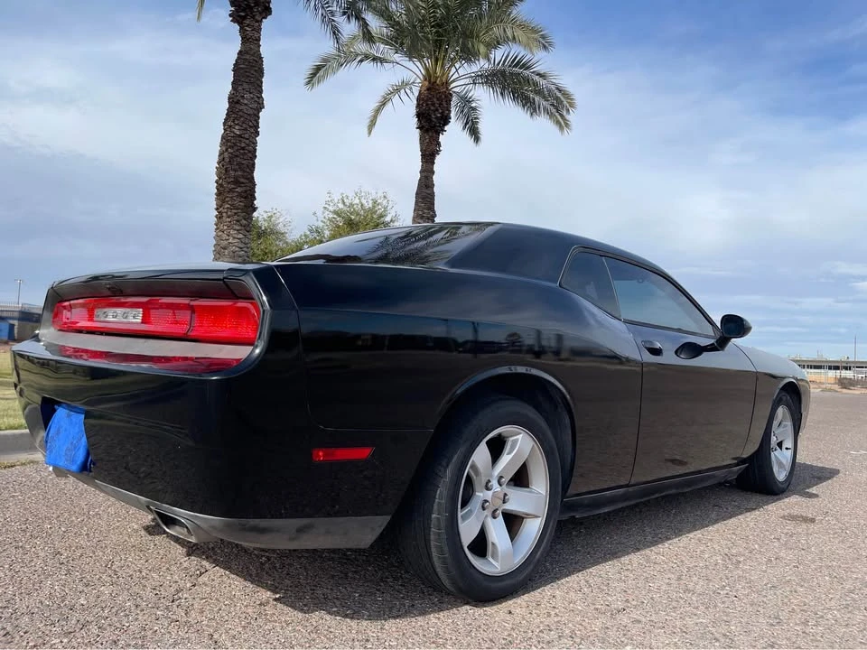 2012 Dodge Challenger 3rd Gen - Image 4 of 17