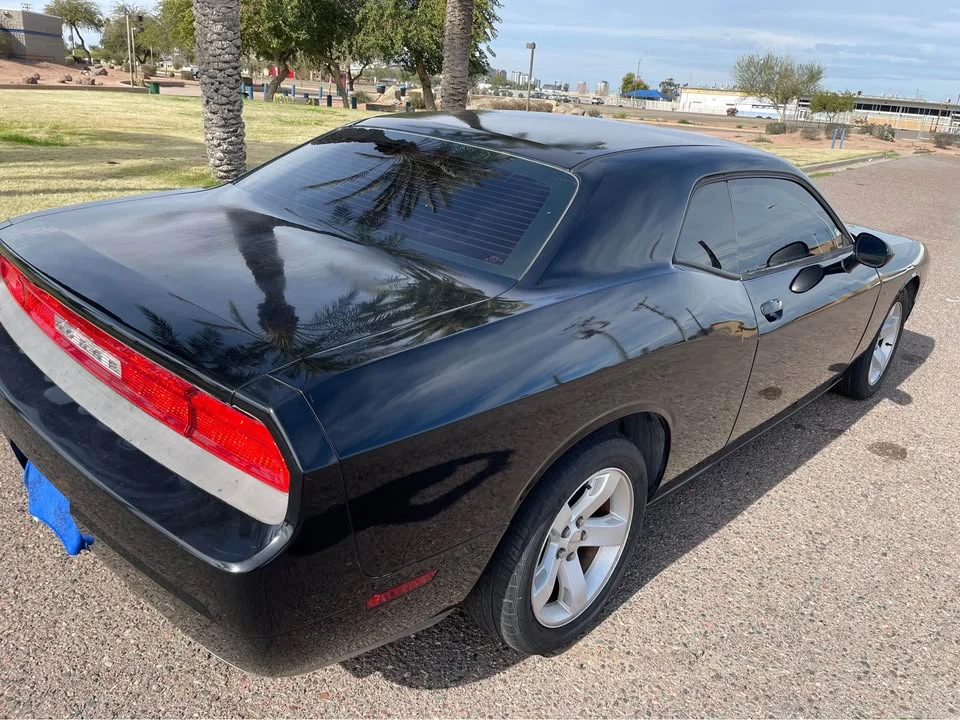 2012 Dodge Challenger 3rd Gen - Image 13 of 17