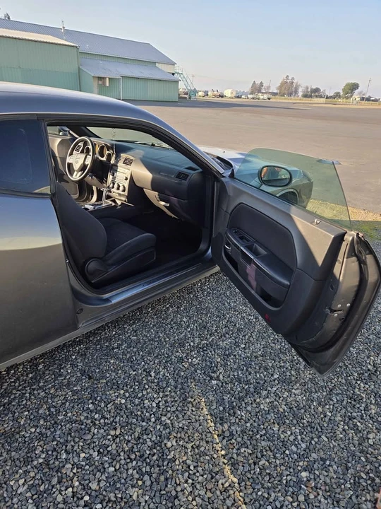 2012 Dodge Challenger 3rd Gen - Image 5 of 9