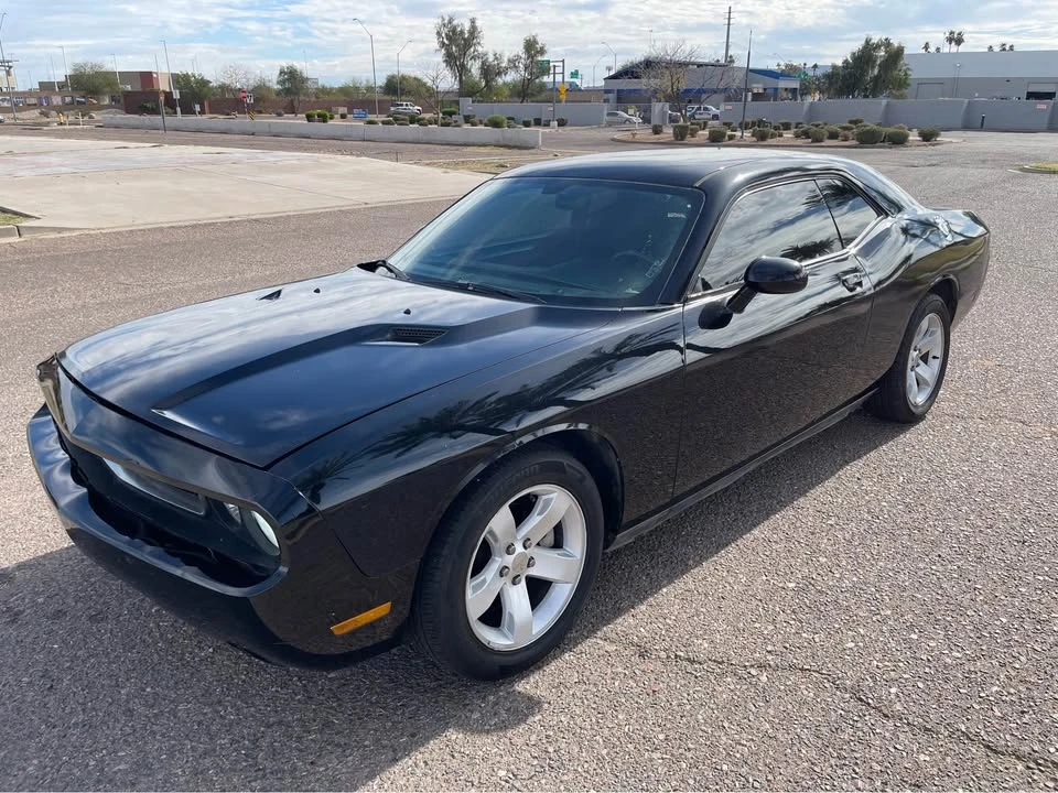 2012 Dodge Challenger 3rd Gen - Image 14 of 17