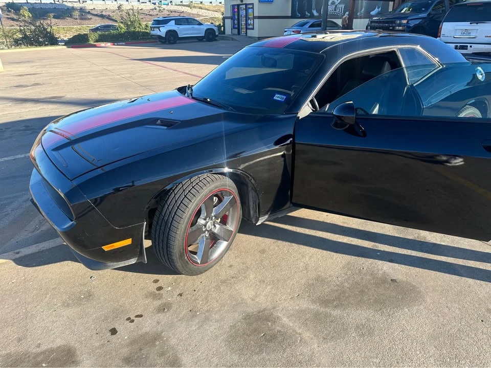 2012 Dodge Challenger 3rd Gen - Image 2 of 3