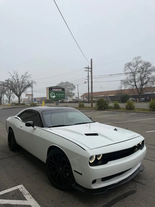 2012 Dodge Challenger 3rd Gen - Image 3 of 18