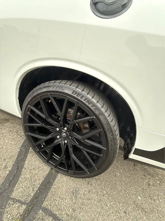 2012 Dodge Challenger 3rd Gen - Image 13 of 18