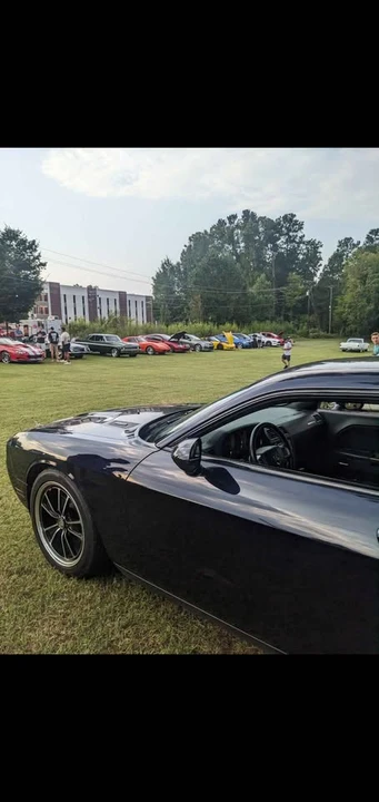 2012 Dodge Challenger 3rd Gen - Image 11 of 19