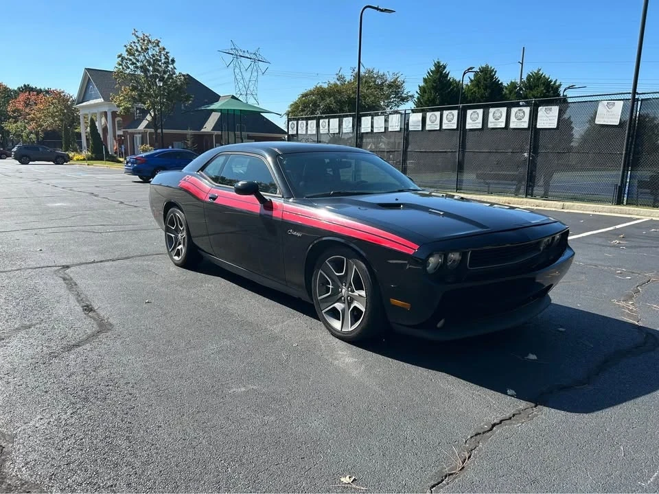 2012 Dodge Challenger 3rd Gen - Image 2 of 7