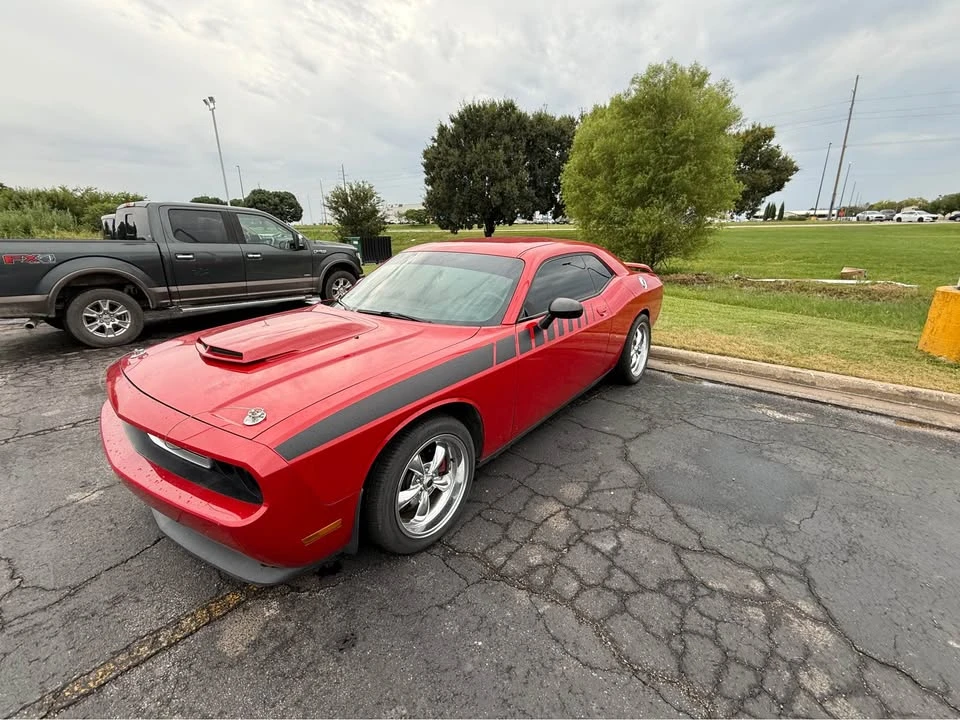 2012 Dodge Challenger 3rd Gen - Image 3 of 10