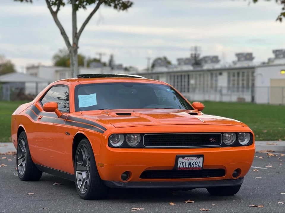 2012 Dodge Challenger 3rd Gen - Image 3 of 20