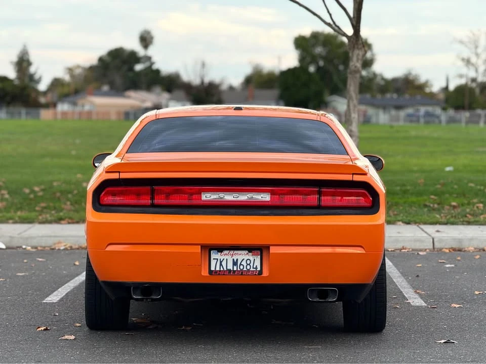 2012 Dodge Challenger 3rd Gen - Image 5 of 19