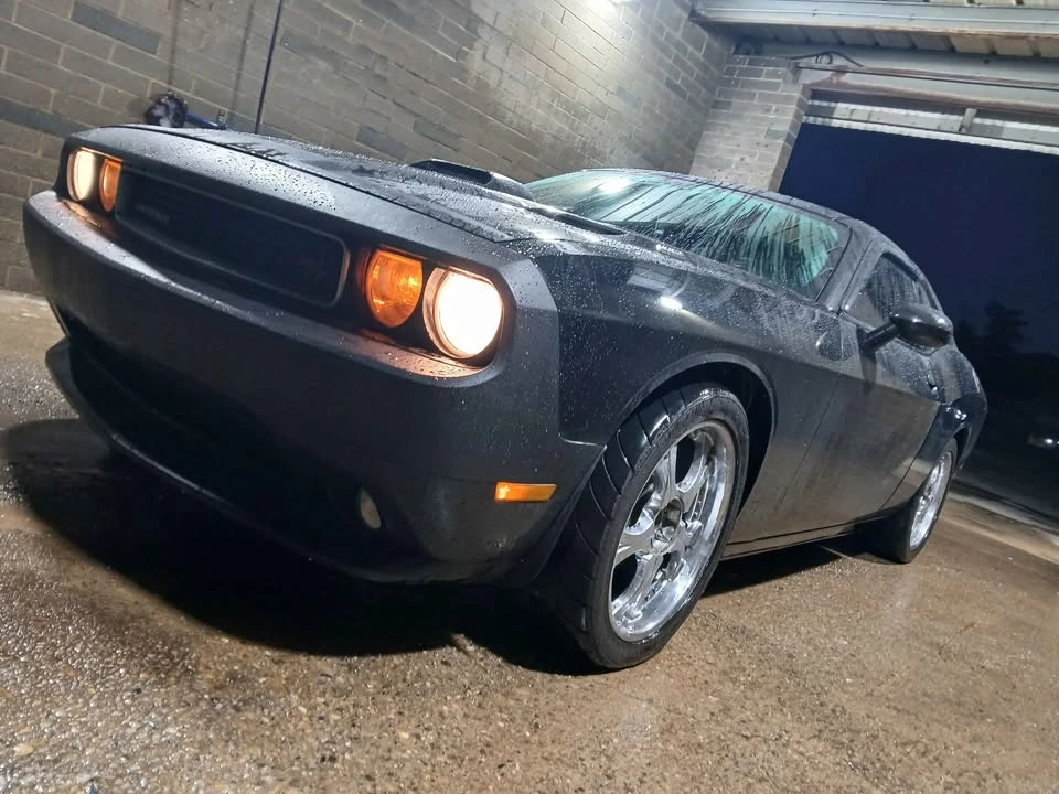 2012 Dodge Challenger 3rd Gen - Image 4 of 8