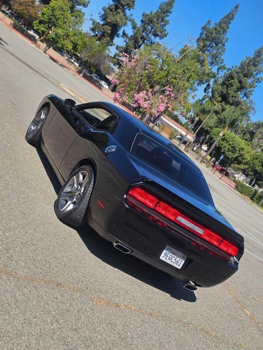 2012 Dodge Challenger 3rd Gen - Image 7 of 17