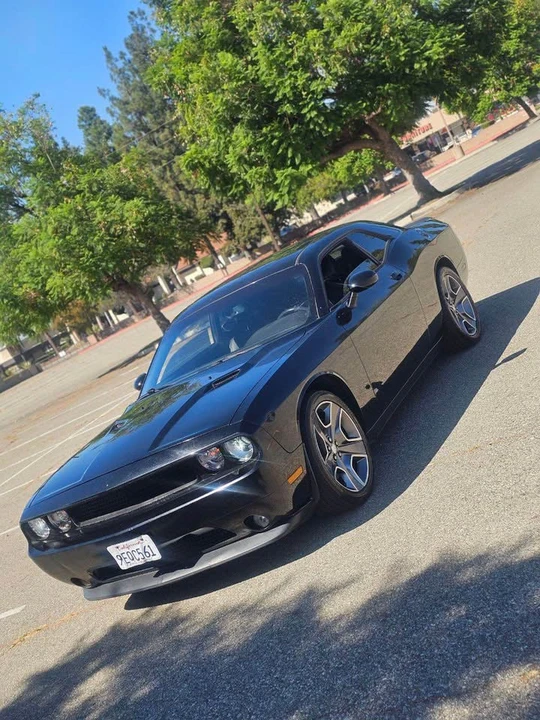 2012 Dodge Challenger 3rd Gen - Image 2 of 17