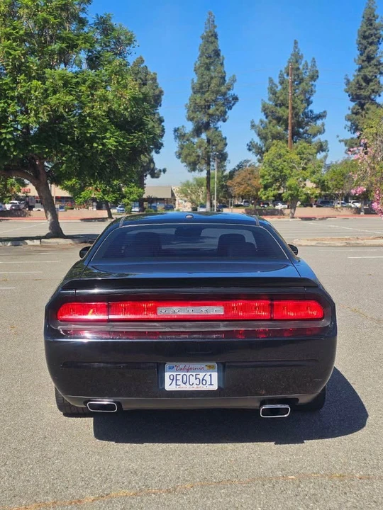 2012 Dodge Challenger 3rd Gen - Image 8 of 17