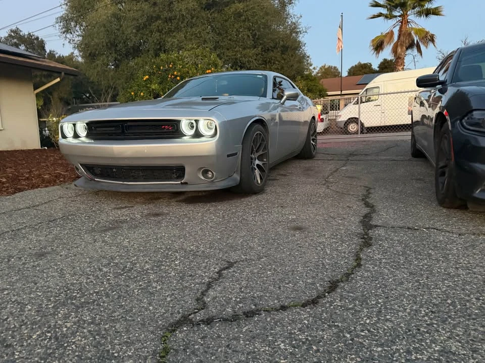 2012 Dodge Challenger 3rd Gen - Image 5 of 12