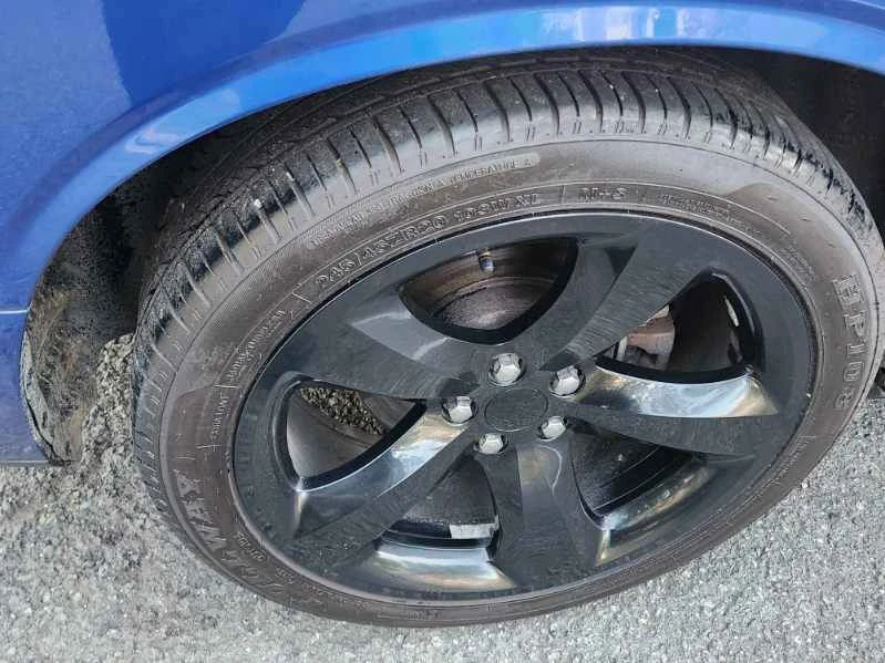 2012 Dodge Challenger 3rd Gen - Image 12 of 14